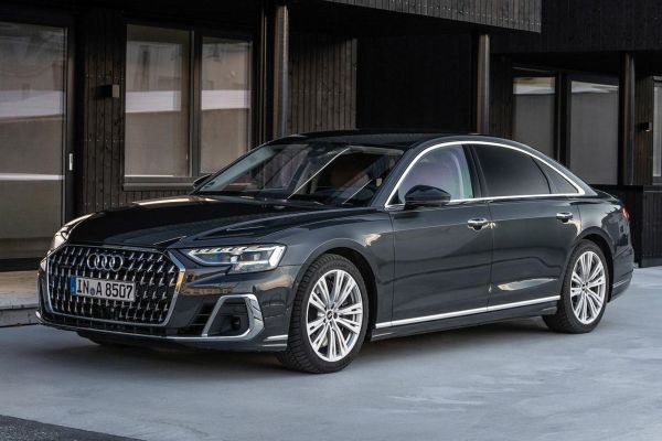 รูป Audi A8 L 2022