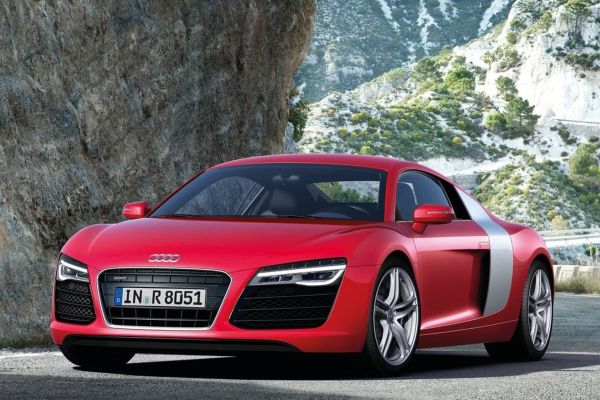 Audi R8 อย่างเป็นทางการ