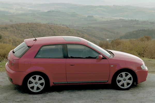 รูป Audi S3
