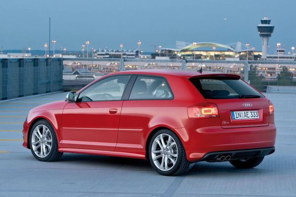 Audi S3 อย่างเป็นทางการ