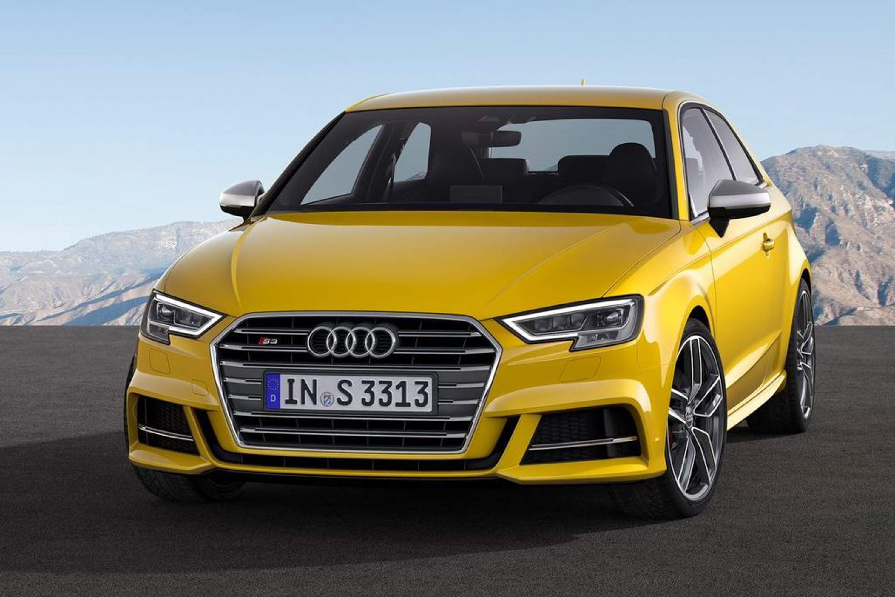 รูป 2017 Audi S3 public