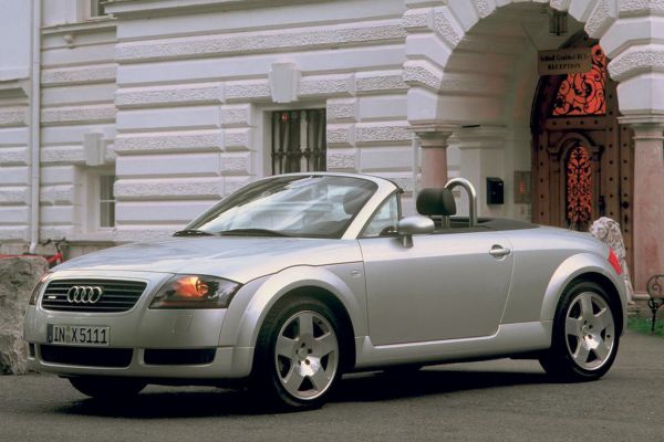 Audi TT Roadster อย่างเป็นทางการ