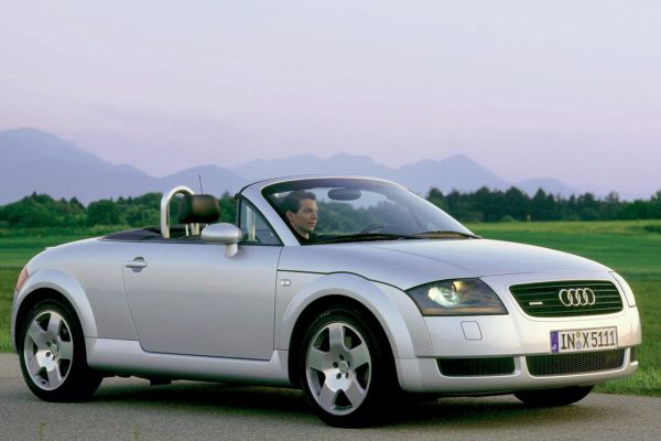 Audi TT Roadster อย่างเป็นทางการ