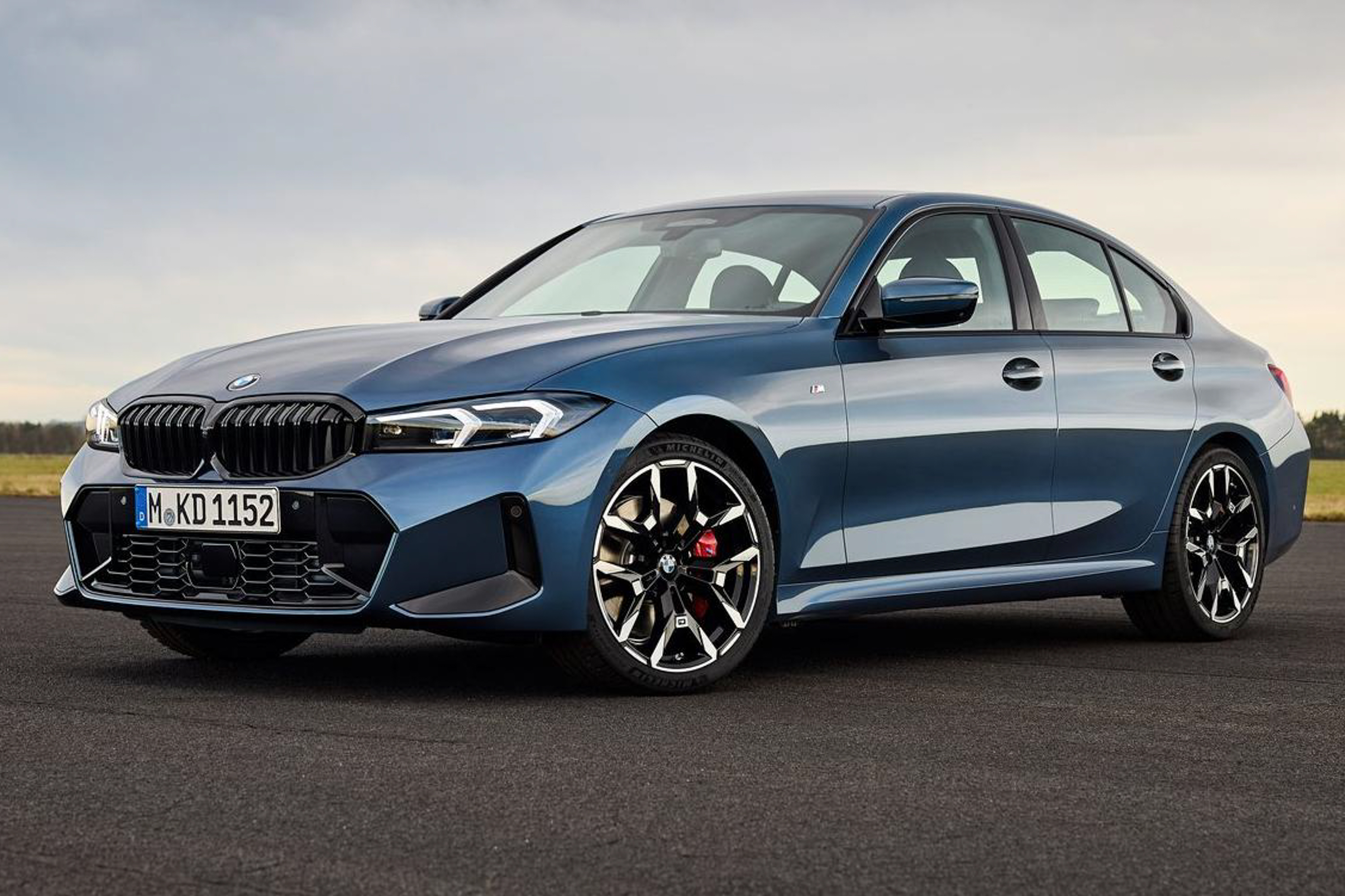 รูป BMW 3 Series Sedan 330e M Sport 2025