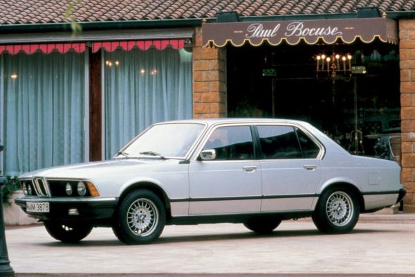 รูป BMW 7 Series Sedan 1977