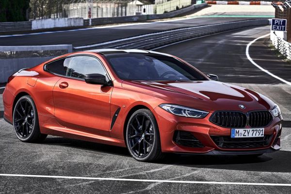 BMW 8 Series Coupe อย่างเป็นทางการ
