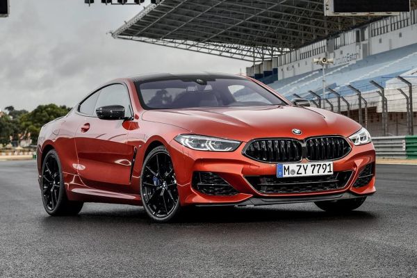BMW 8 Series Coupe อย่างเป็นทางการ