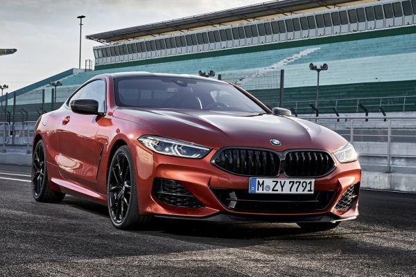 BMW 8 Series Coupe อย่างเป็นทางการ