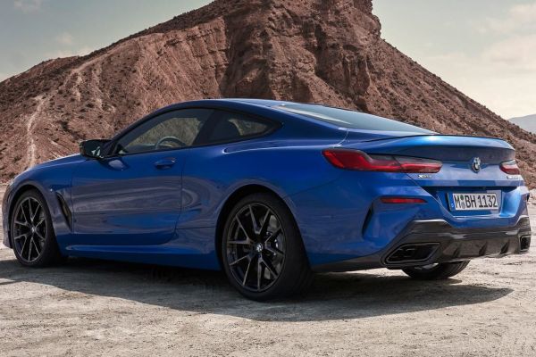 BMW 8 Series Coupe อย่างเป็นทางการ