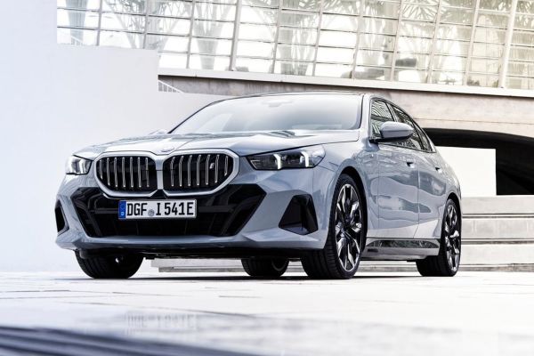 BMW i5 อย่างเป็นทางการ