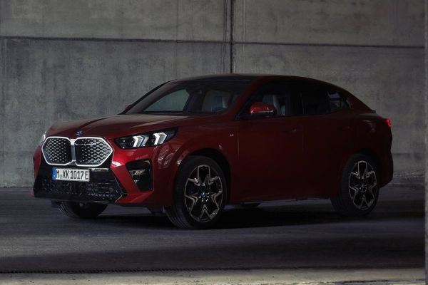 BMW iX2 อย่างเป็นทางการ