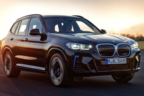 BMW iX3 อย่างเป็นทางการ