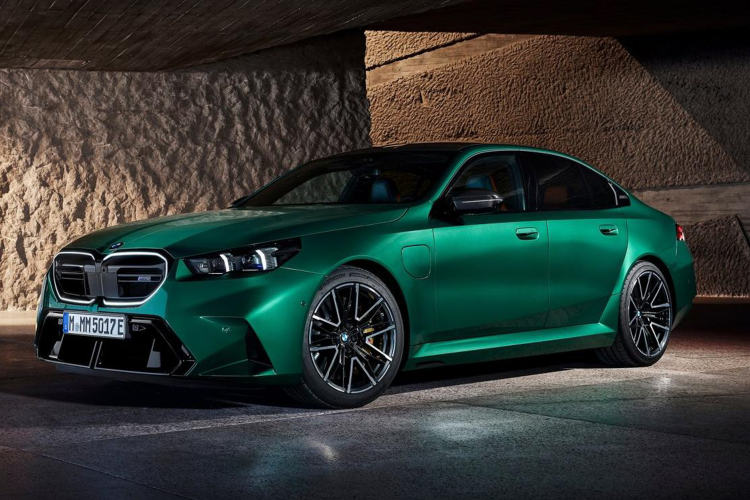 รีวิว BMW M5 Sedan 2025