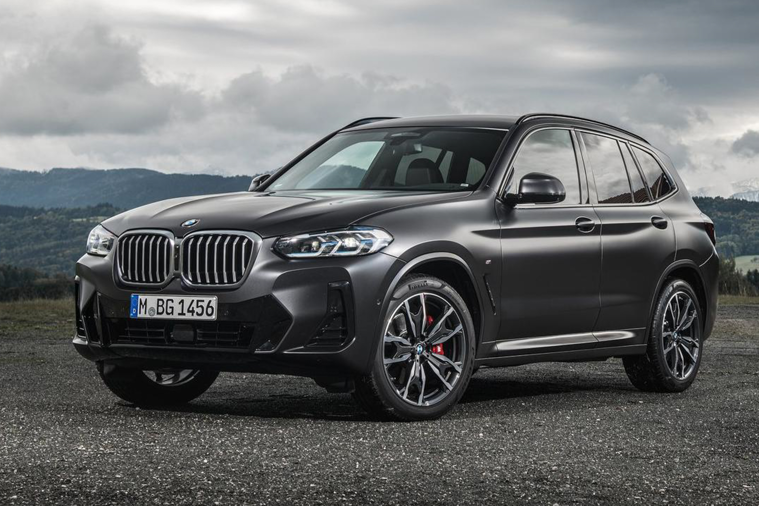 รูป 2022 BMW X3 public