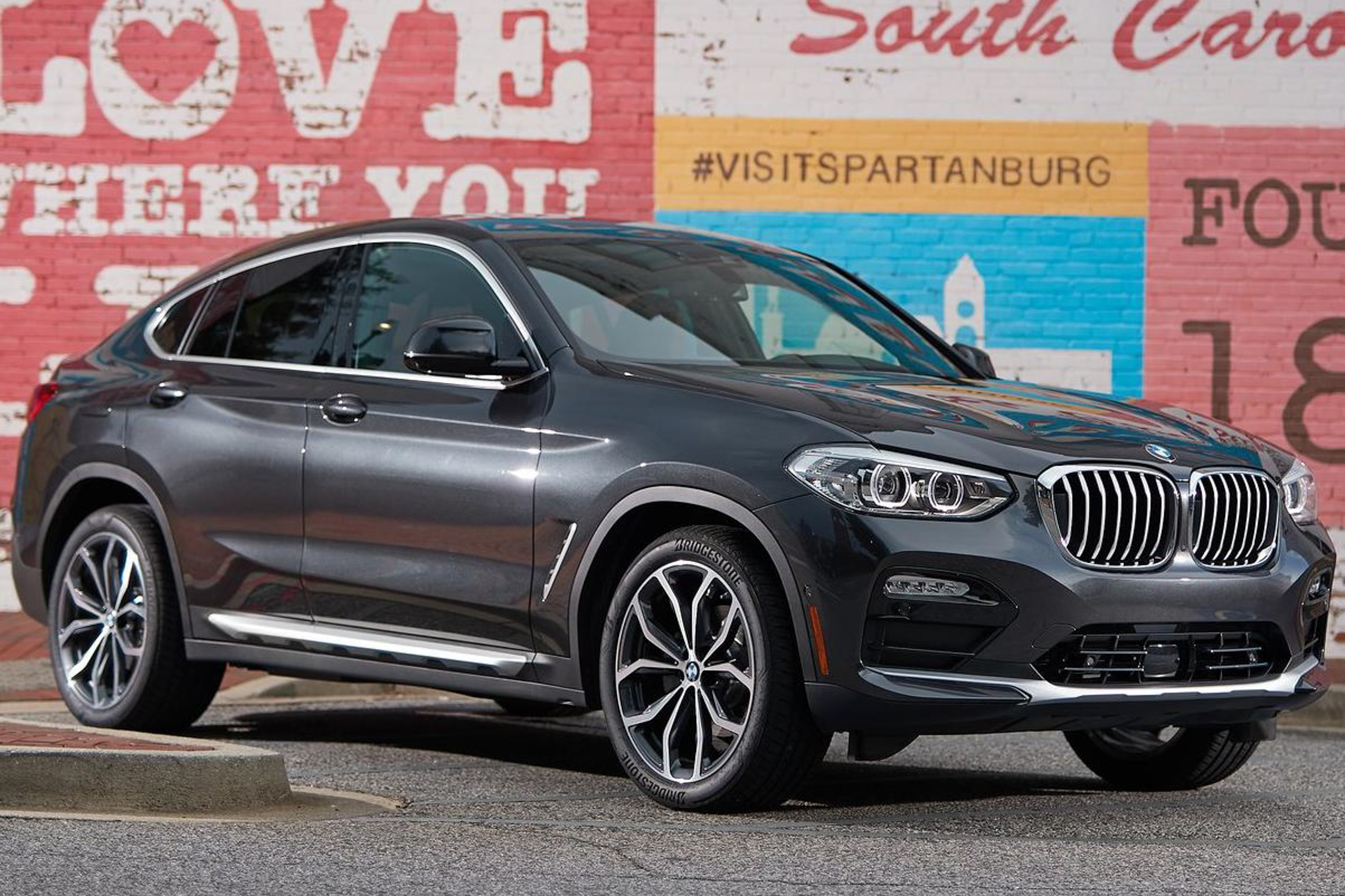รูป 2019 BMW X4 public