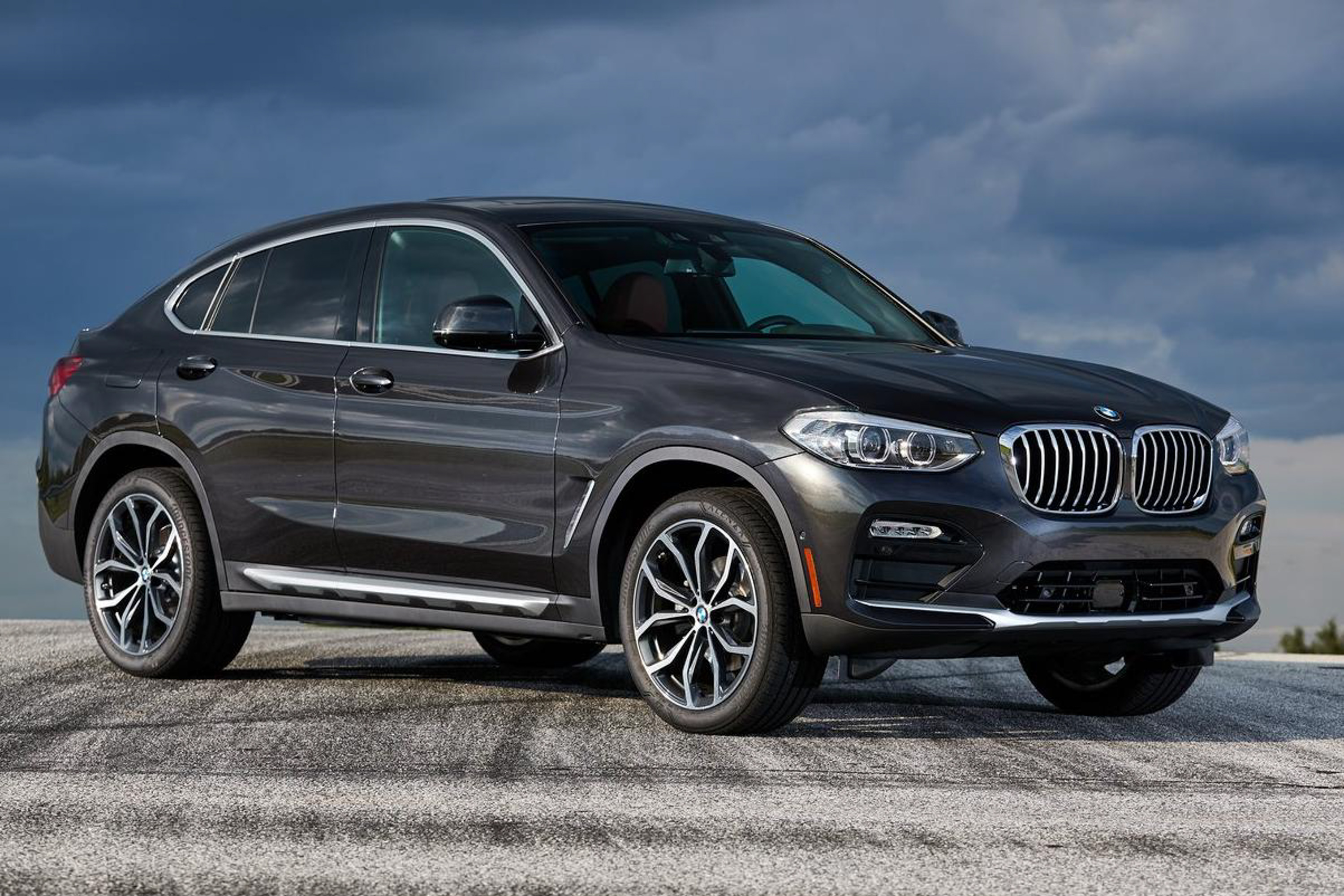 รูป 2019 BMW X4 public