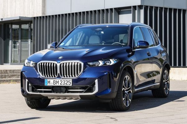 BMW X5 อย่างเป็นทางการ