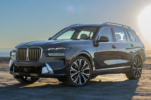 BMW X7 อย่างเป็นทางการ