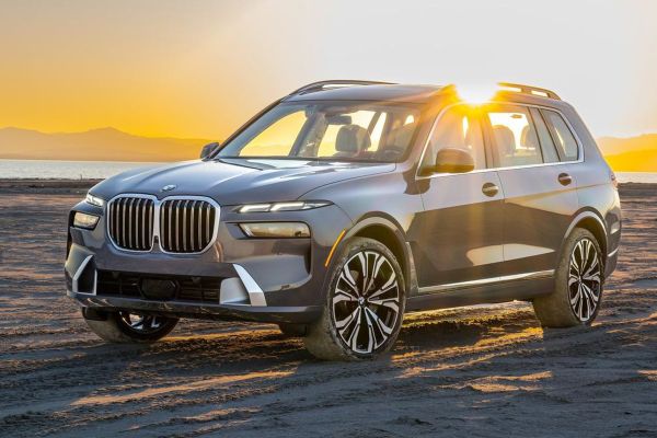 BMW X7 อย่างเป็นทางการ