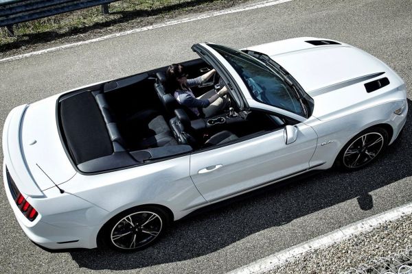 Ford Mustang อย่างเป็นทางการ