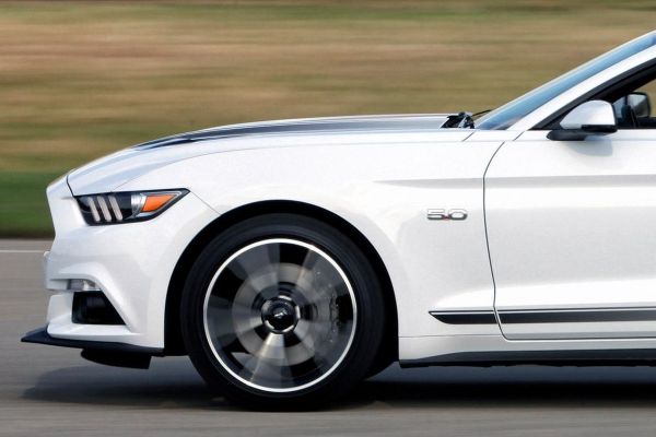 Ford Mustang อย่างเป็นทางการ