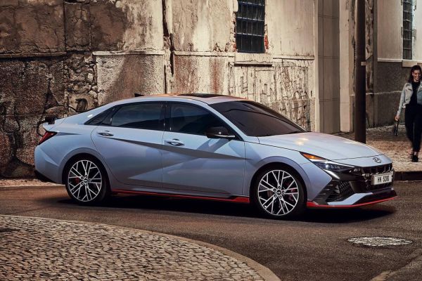 รูป Hyundai Elantra N