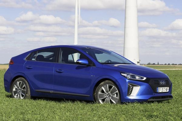 Hyundai Ioniq อย่างเป็นทางการ