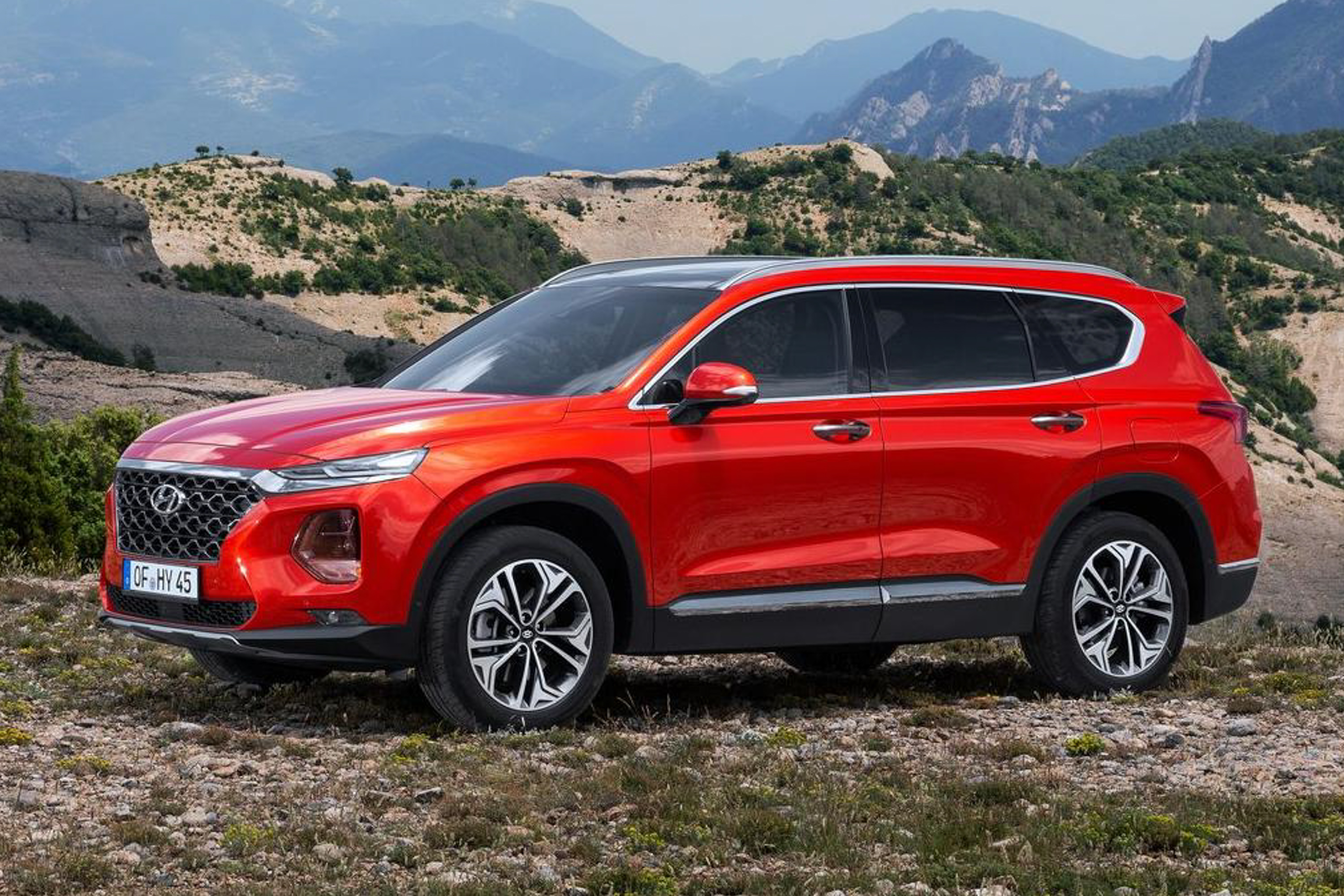 รูป 2019 Hyundai Santa Fe public