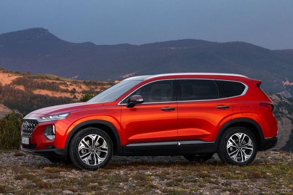 รูป Hyundai Santa Fe 2019