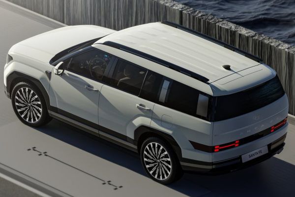 รูป Hyundai Santa Fe 2024
