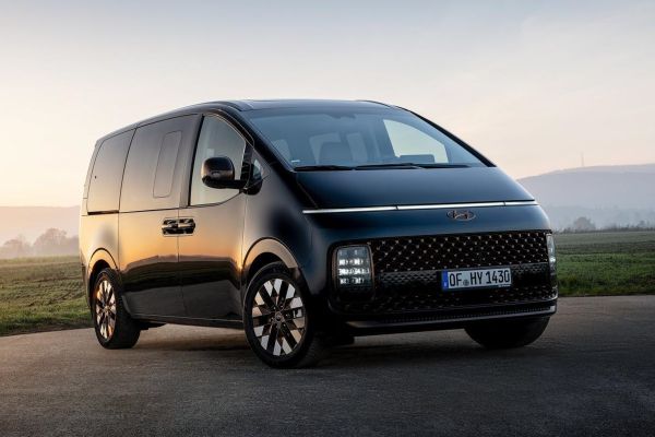 Hyundai Staria อย่างเป็นทางการ