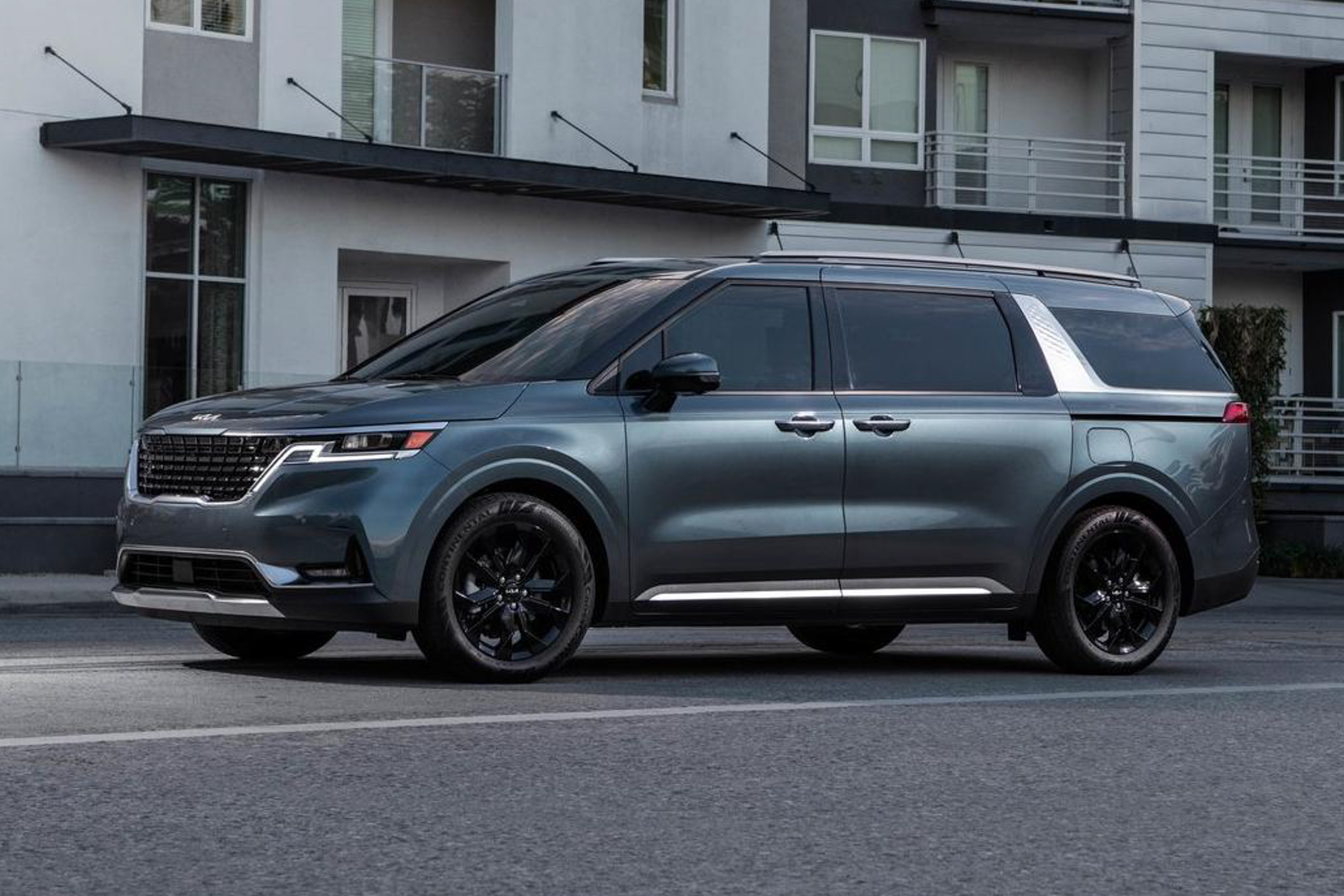 รูป 2022 Kia Carnival public