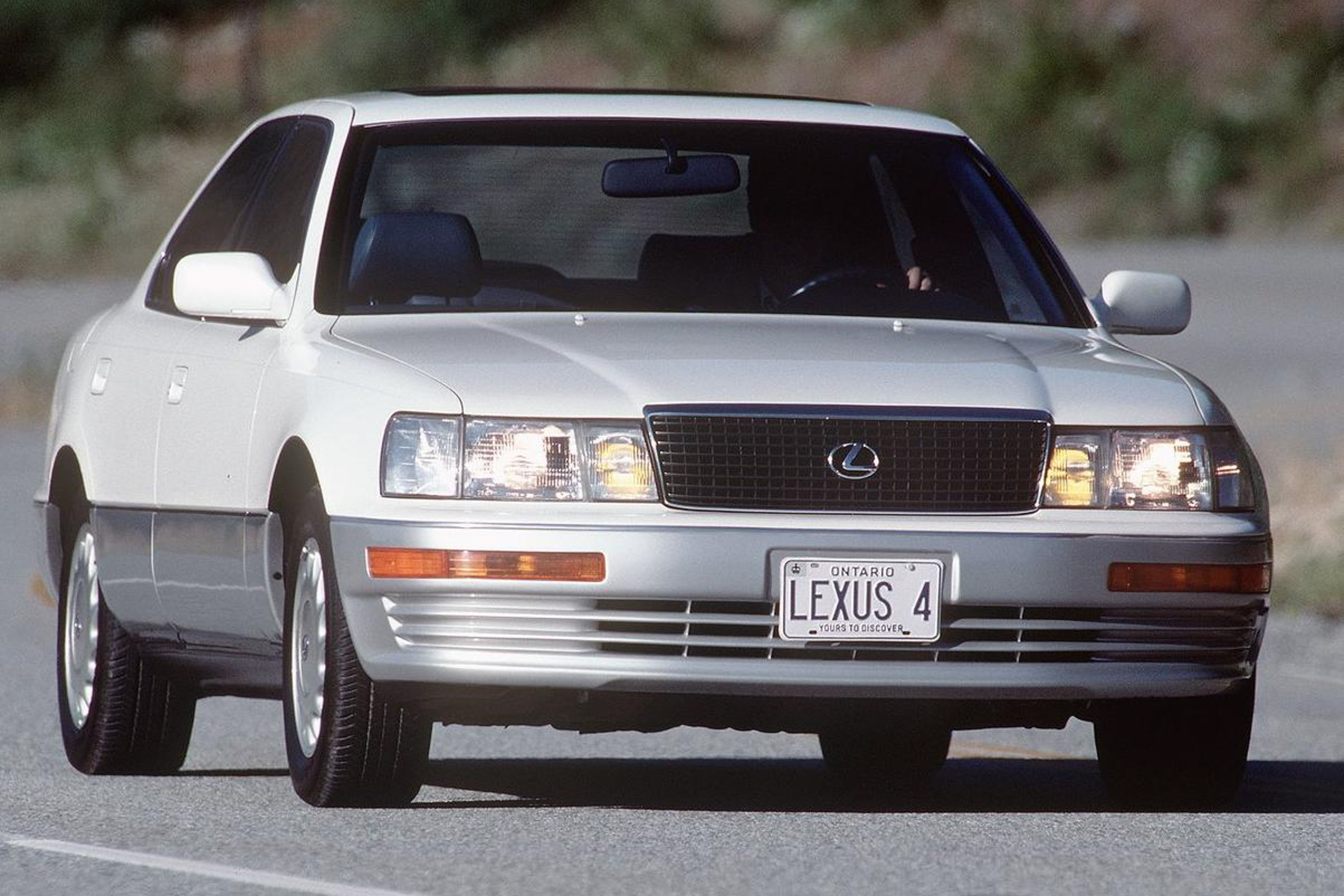รูป 1990 Lexus LS public