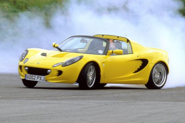 Lotus Elise อย่างเป็นทางการ