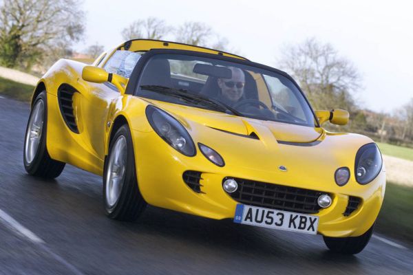 Lotus Elise อย่างเป็นทางการ