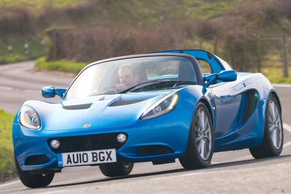 Lotus Elise อย่างเป็นทางการ