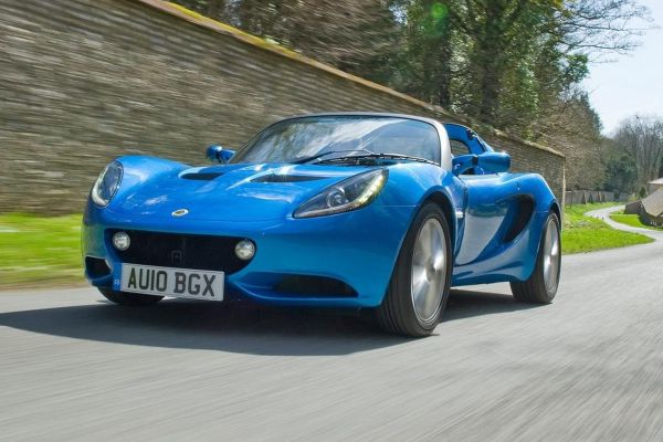 Lotus Elise อย่างเป็นทางการ