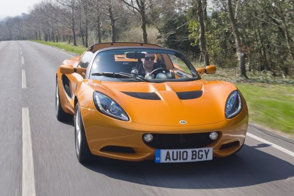 Lotus Elise อย่างเป็นทางการ