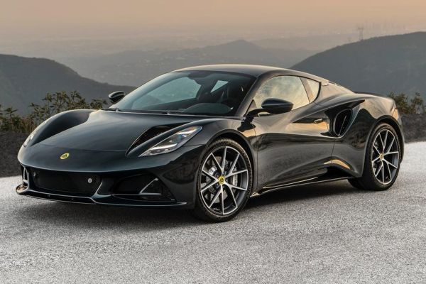 Lotus EMIRA อย่างเป็นทางการ