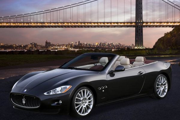รูป Maserati GranCabrio