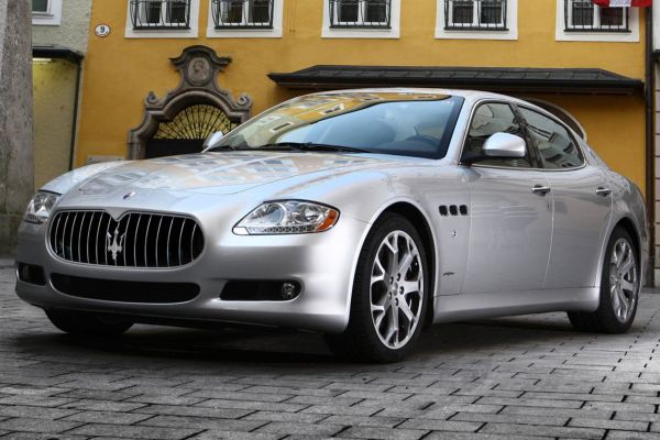 รูป Maserati Quattroporte