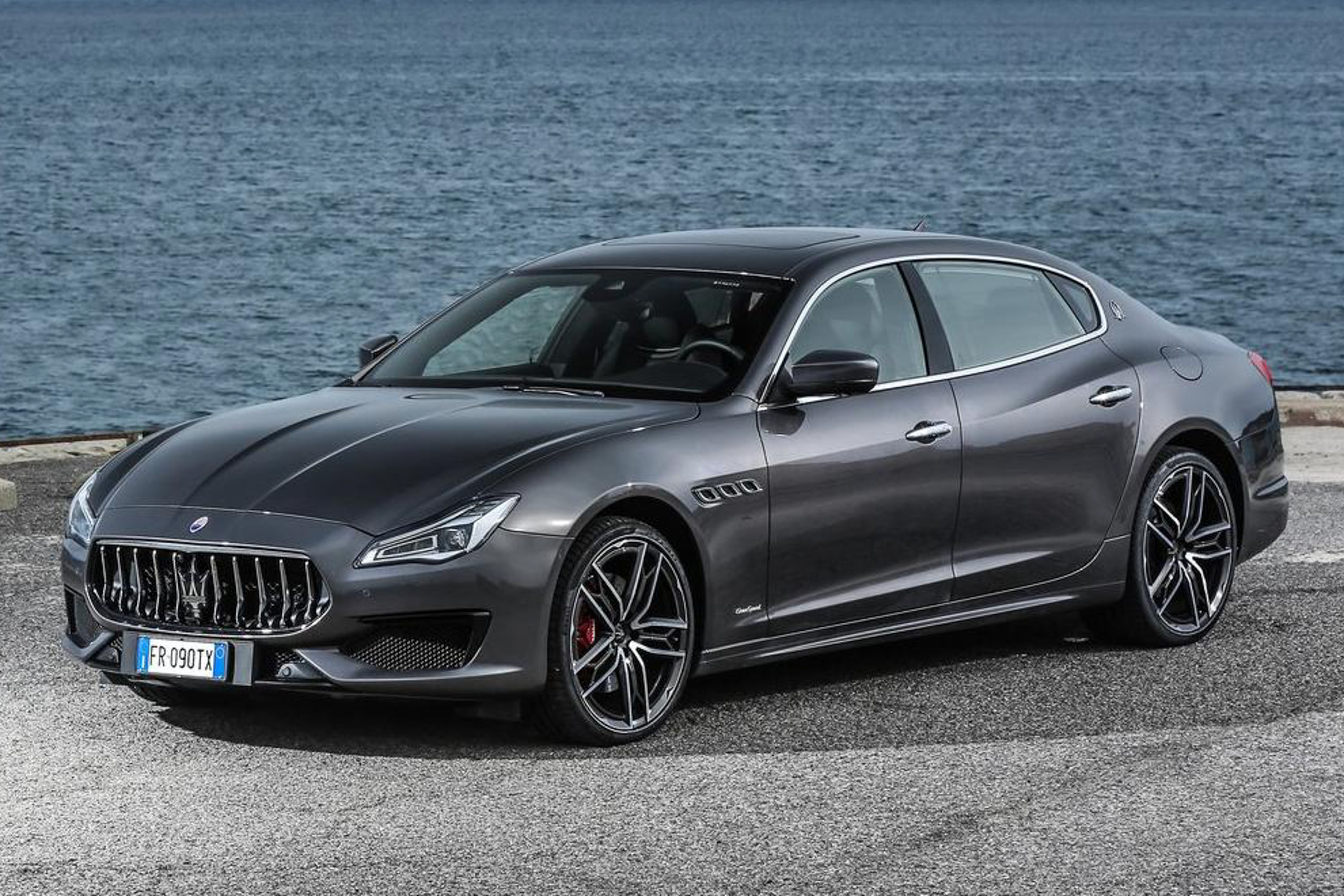 รูป 2019 Maserati Quattroporte public