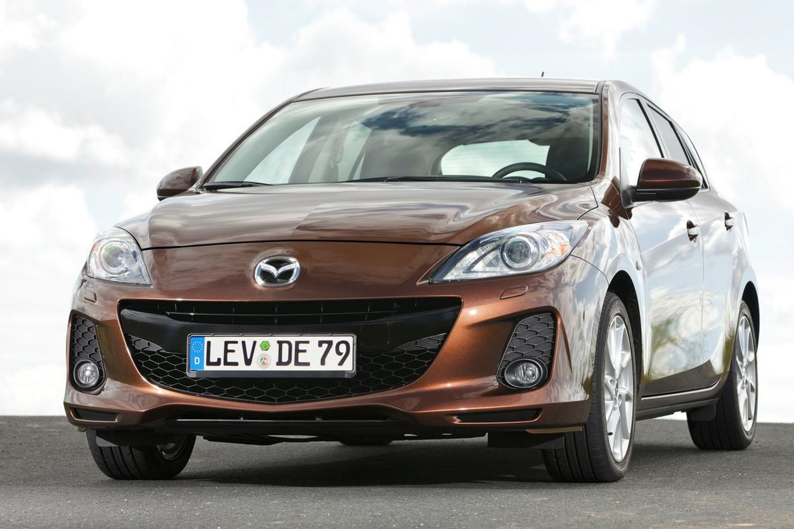 รูป 2012 Mazda 3 public