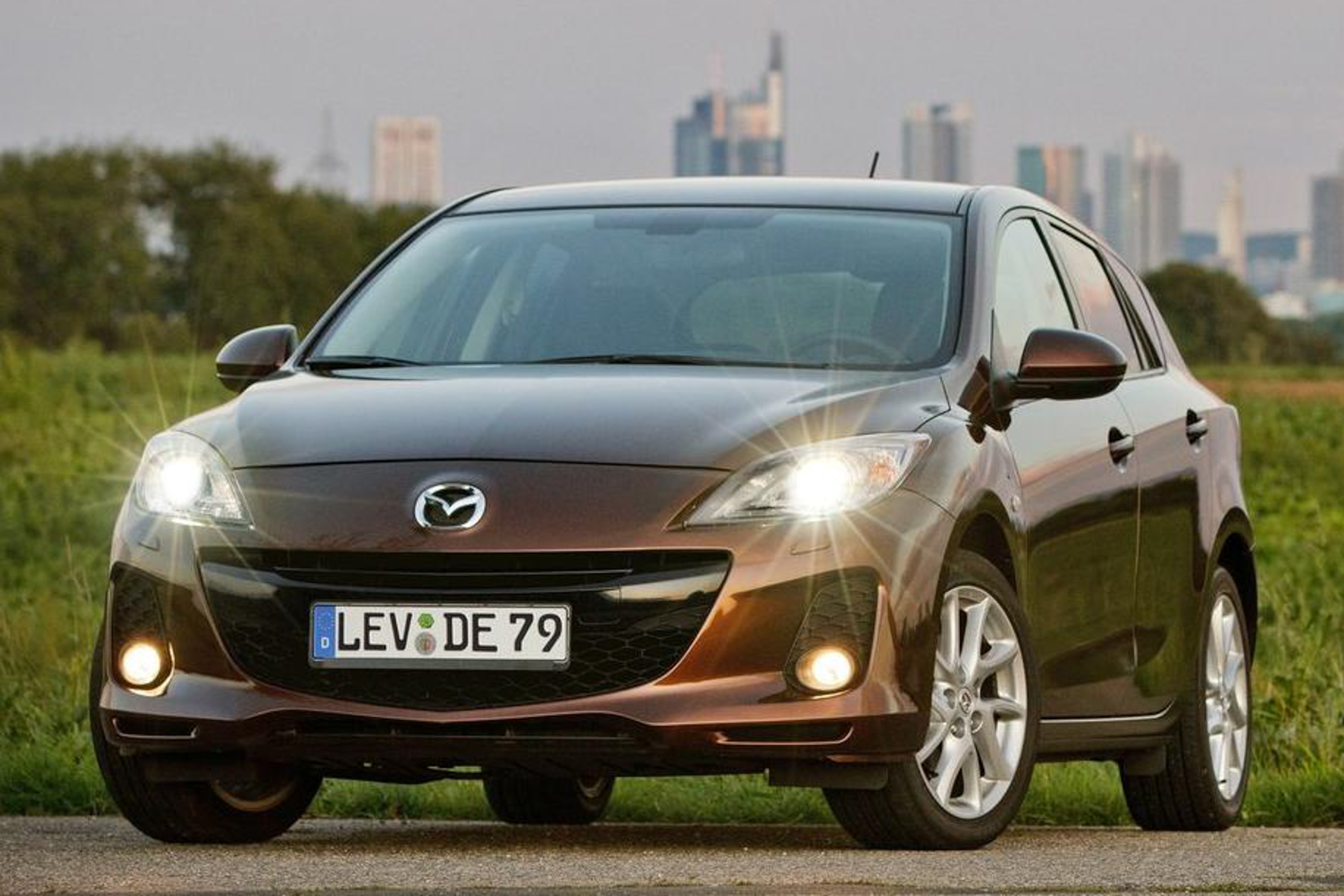 รูป 2012 Mazda 3 public