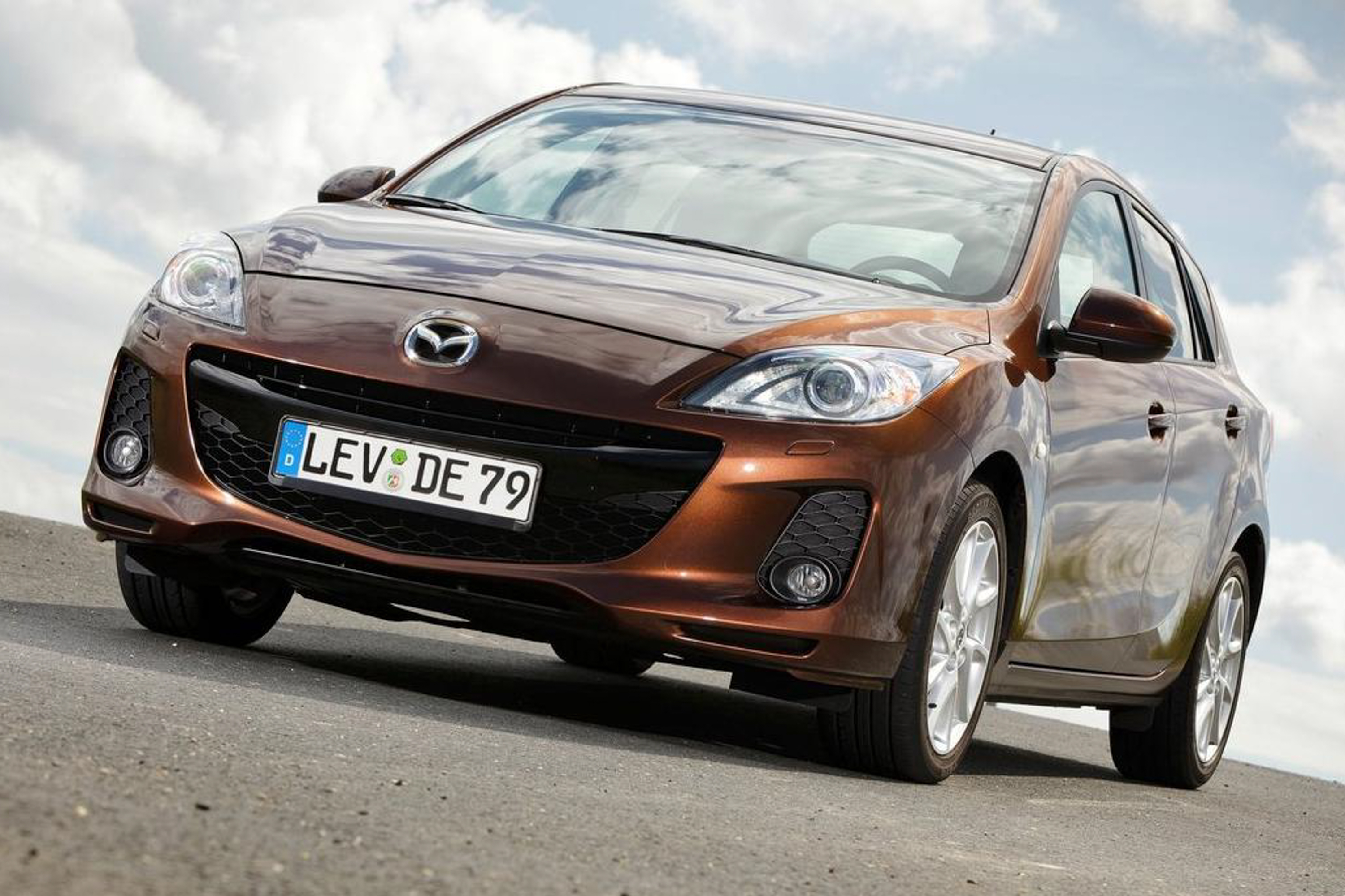 รูป 2012 Mazda 3 public