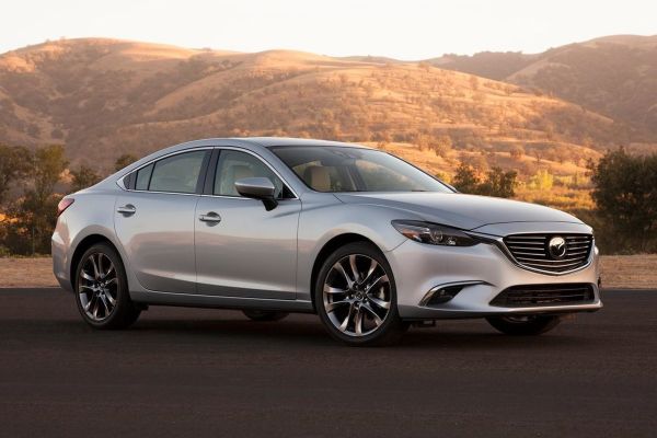 Mazda 6 อย่างเป็นทางการ