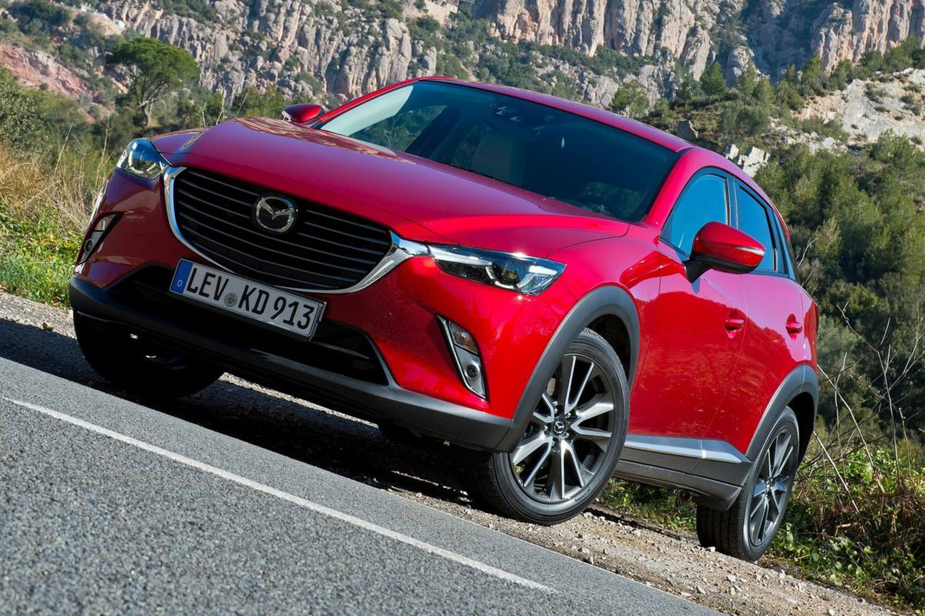 รูป 2016 Mazda CX-3 public