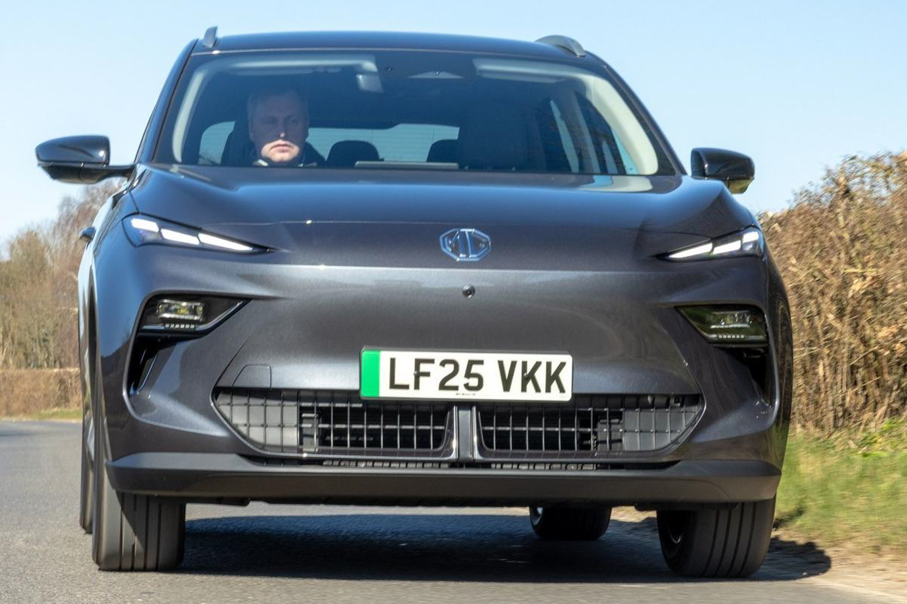 รูป 2016 MG S5 EV public