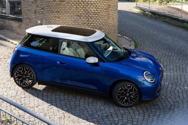 Mini Cooper-Se อย่างเป็นทางการ