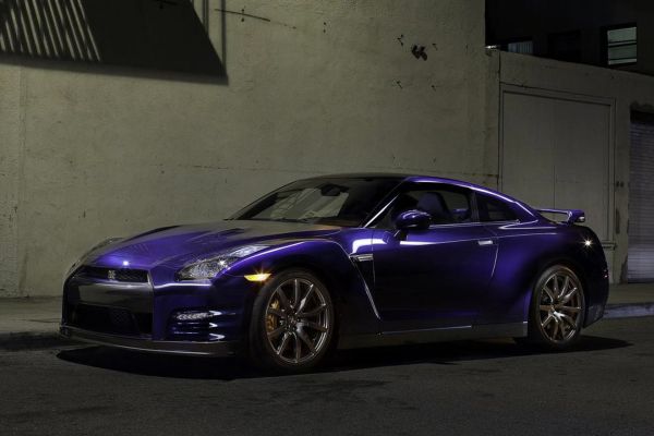 รูป Nissan GT-R 2011